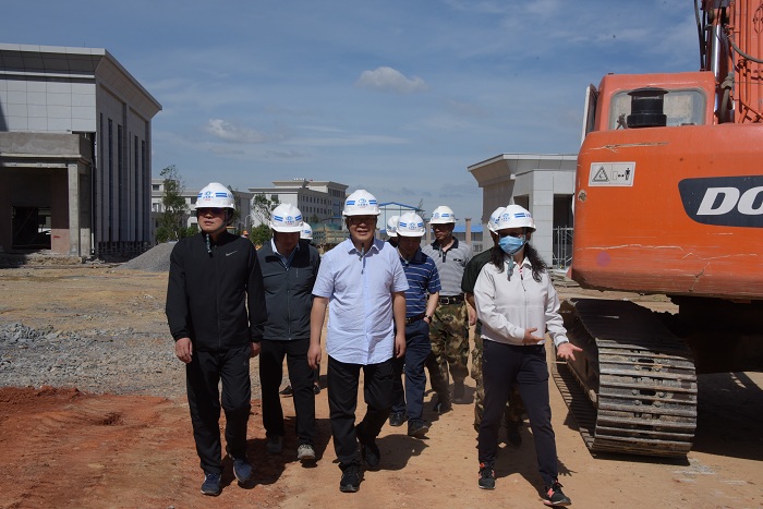 翁斌调研曲靖片区廉政教育基地建设项目