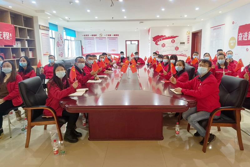 钢构公司：学习贯彻党的二十大精神 蹄疾步稳推进改革