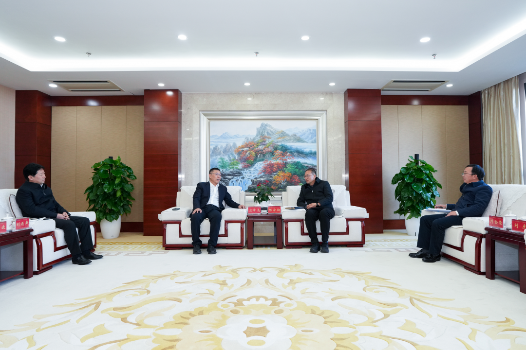 总与中交二公局交流座谈